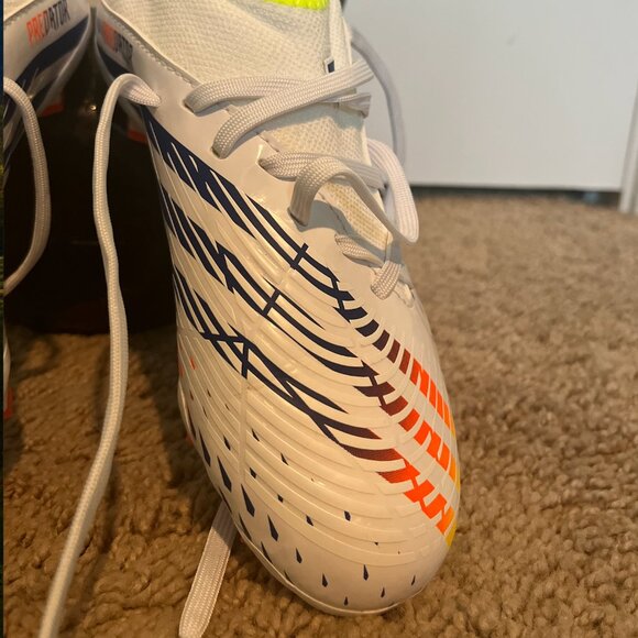 Adidas(GS) Predator Edge.3 MG 'White'Kid's Soccer Cleats - Picture 8 of 10